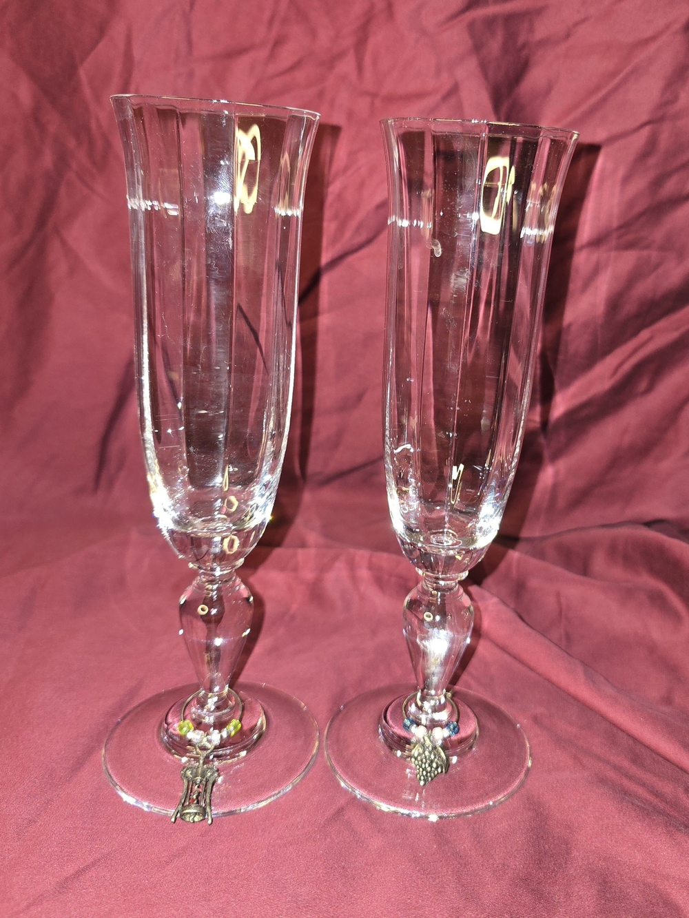 Set of 2 Tall Clear Champagne Flutes Paneled Glass Stemware w/ Wine Charms